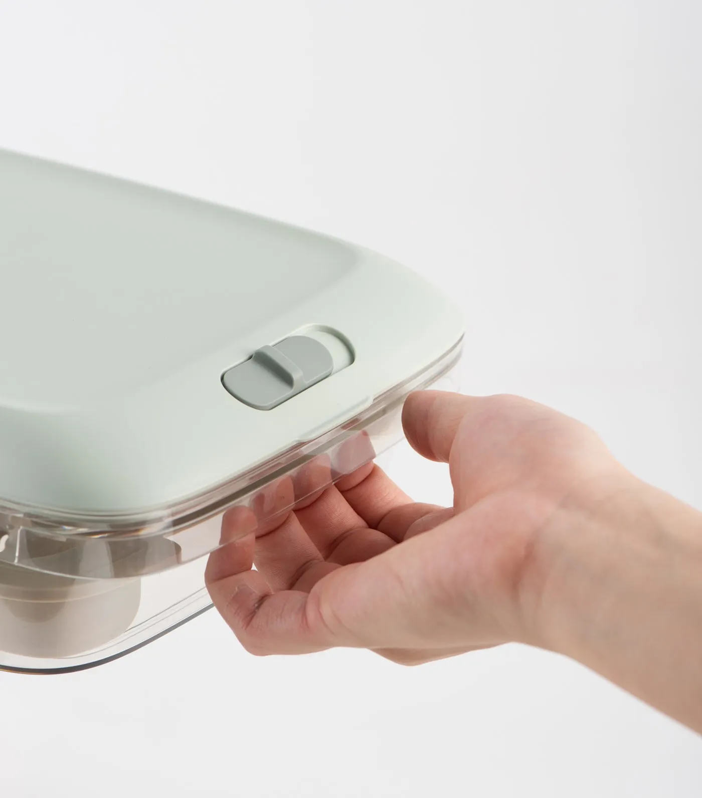 Bella Fridge & Freezer Storage Bin