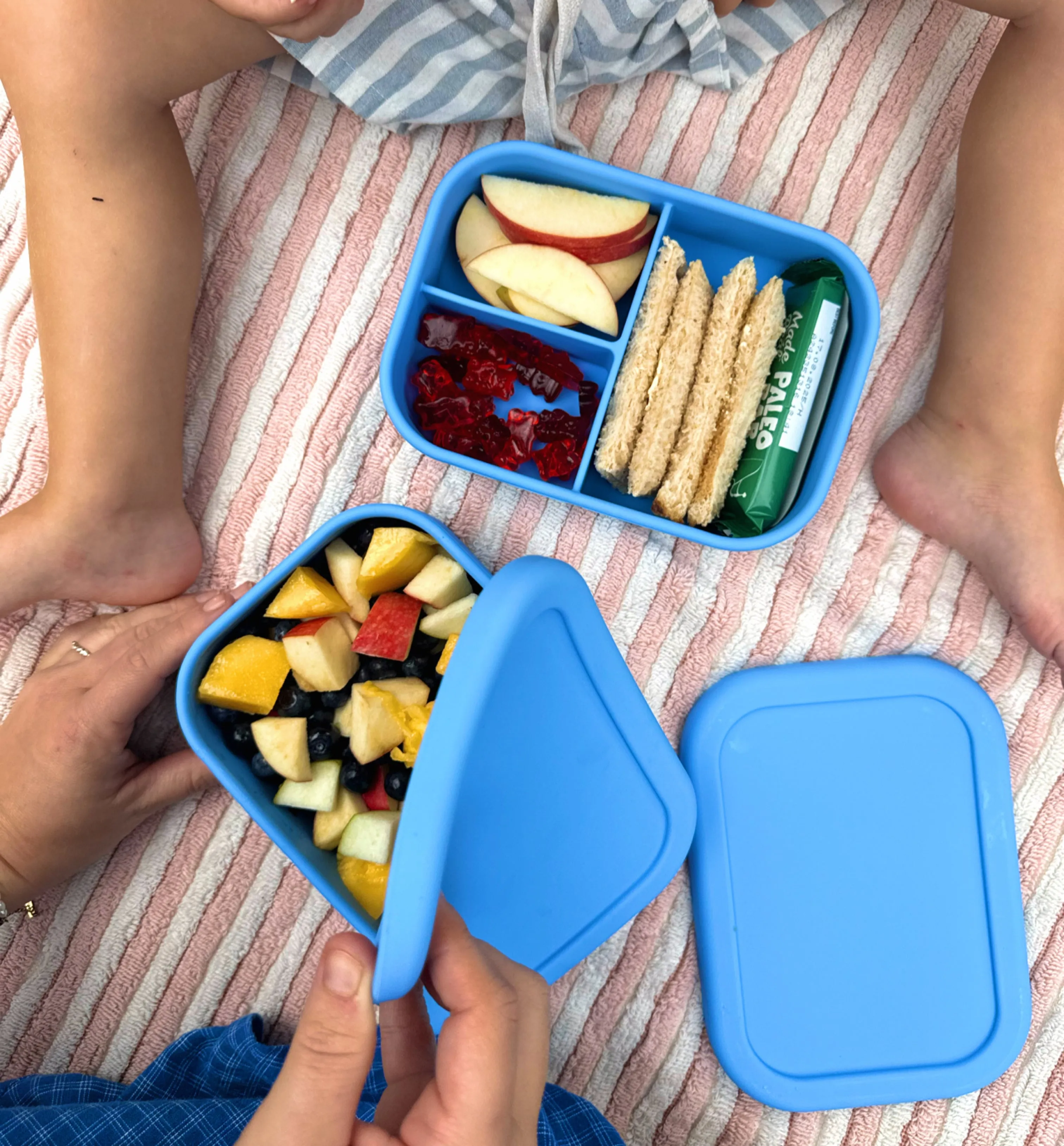 Blue Lemonade Rectangle Silicone Container