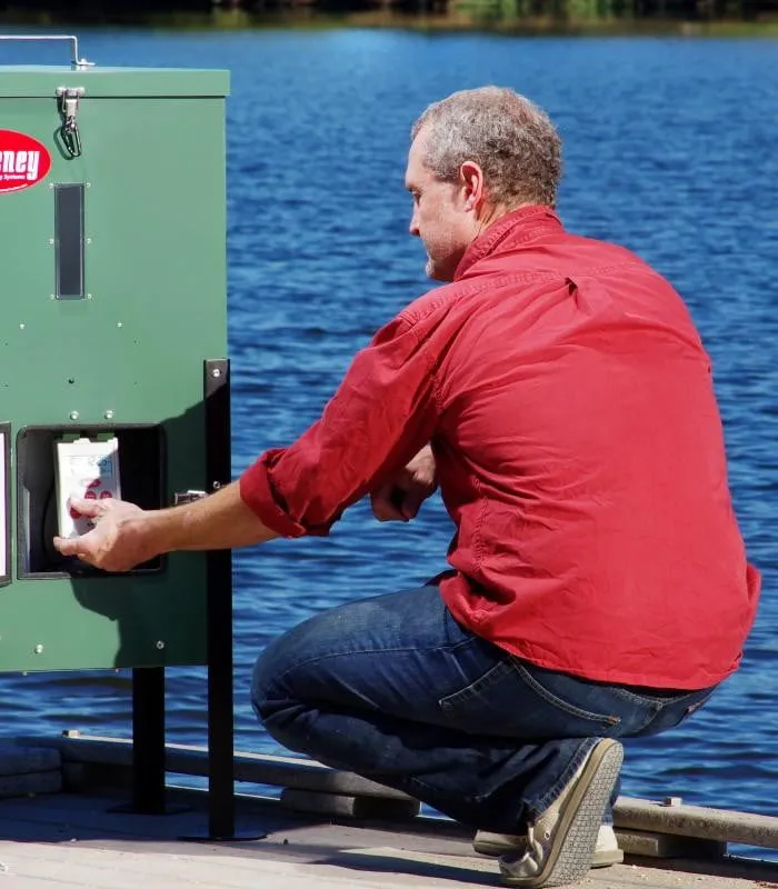 Sweeney Fish Feeders 125 lbs.